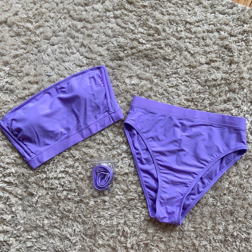 Bathing suit with strings